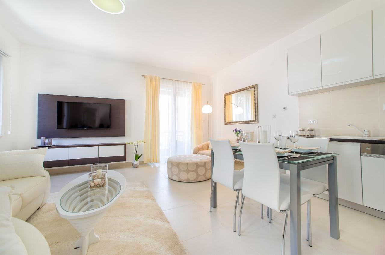 Apartment Lavender Bay C22